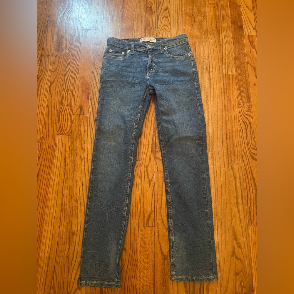 Levi jeans